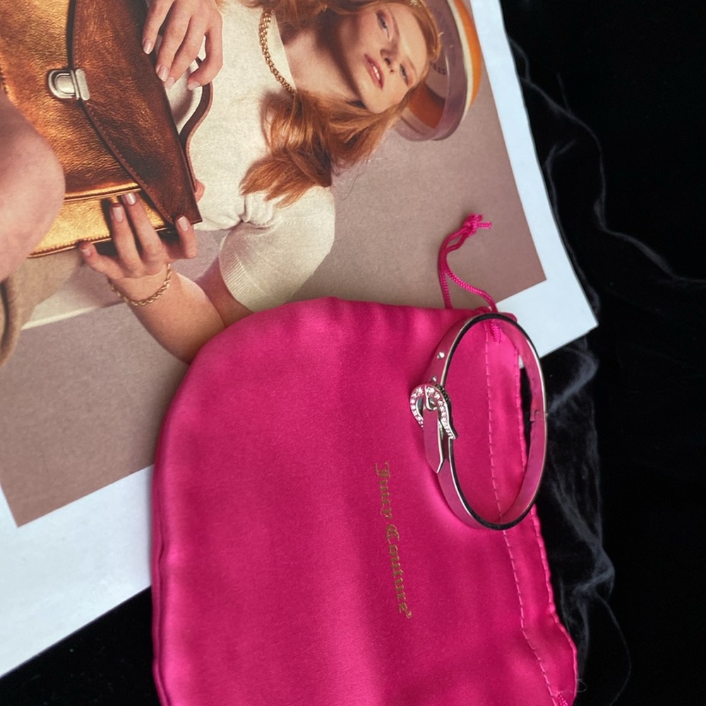 🎁Vintage Juicy Couture -  Belt Buckle Bracelet, adjustable🎁 🆕 - Picture 3 of 6